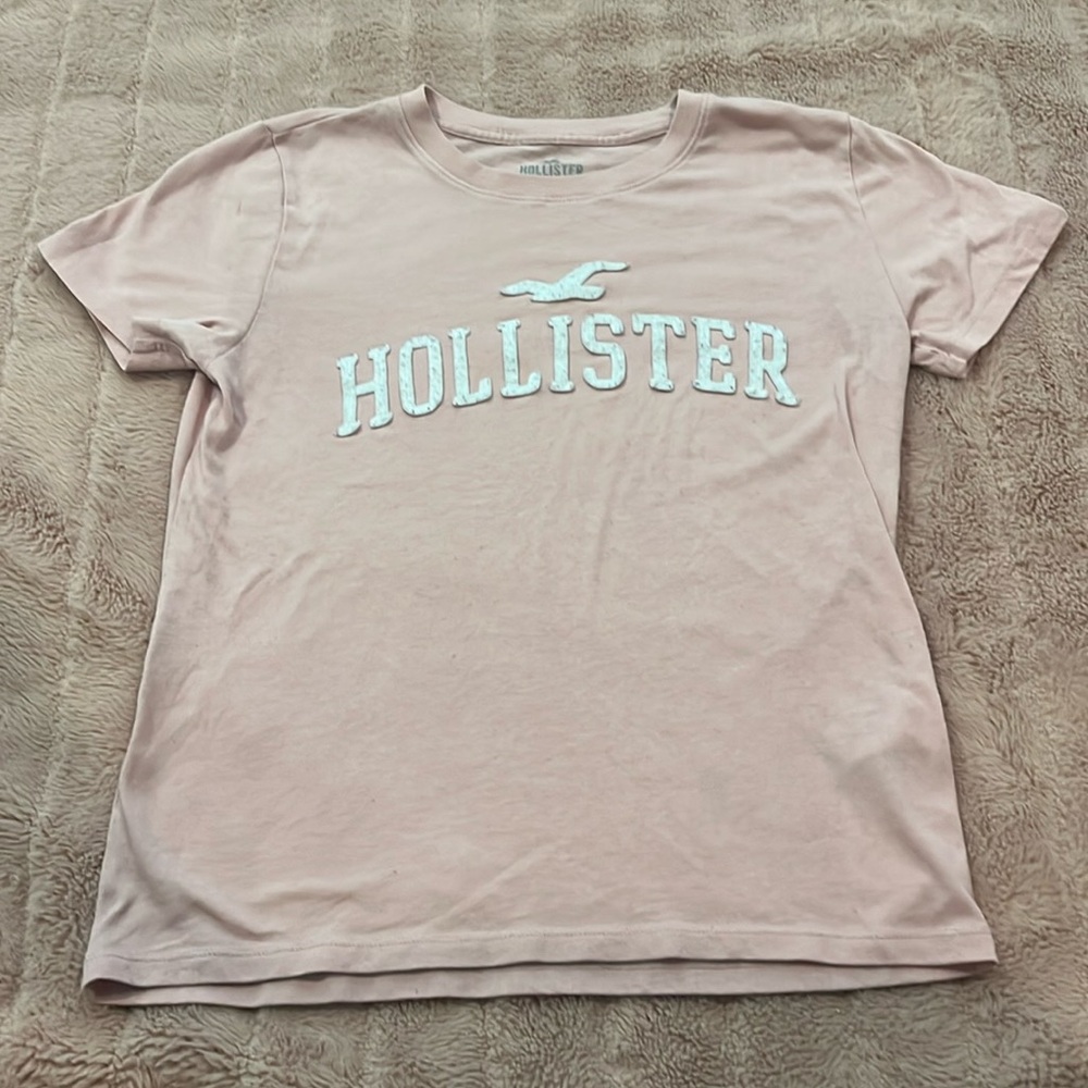 Pink Hollister shirt (size XS)